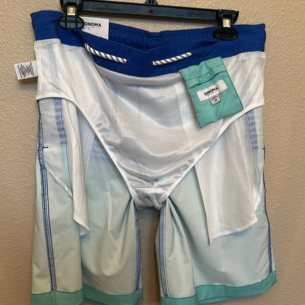 Sonoma Men's Blue and Aqua Swim Board Shorts  Size M
